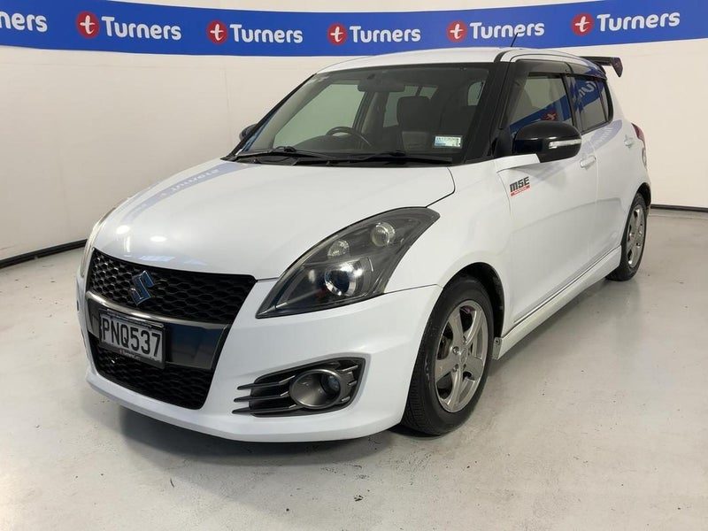 2013 Suzuki Swift, photo 3