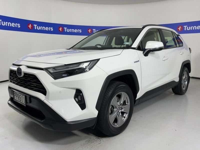2022 Toyota RAV4 GX, photo 3