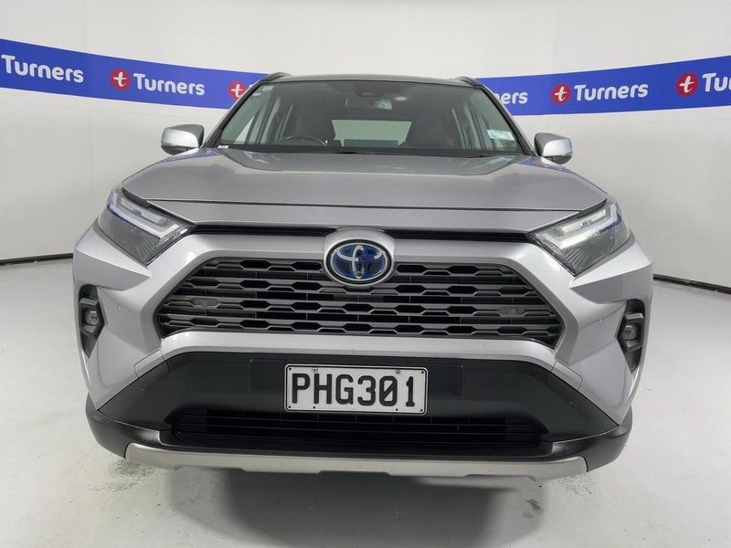 2022 Toyota RAV4 GXL, photo 2