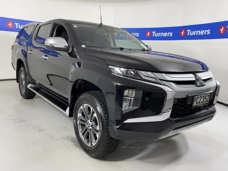 2022 Mitsubishi Triton DC Glxr 6AT 4WD