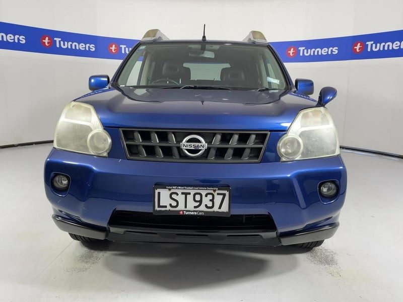 2010 Nissan X-Trail, photo 2