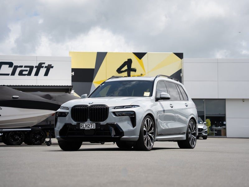 2024 BMW X7 40D M Sport