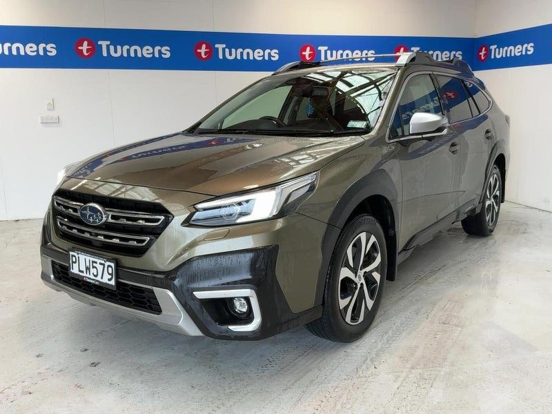 2022 Subaru Outback Touring, photo 3