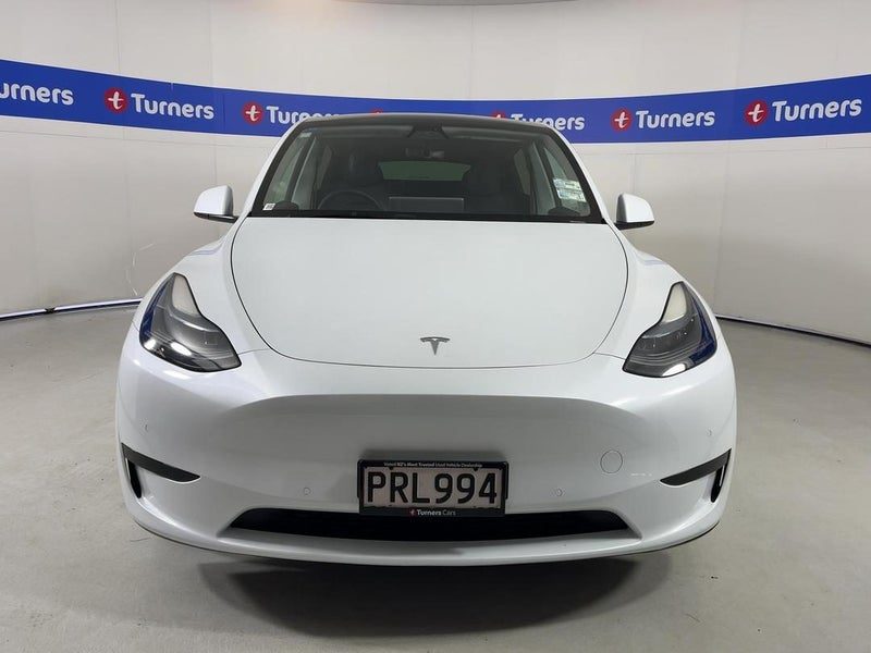 2023 Tesla Model Y Rear Wheel Drive, photo 2