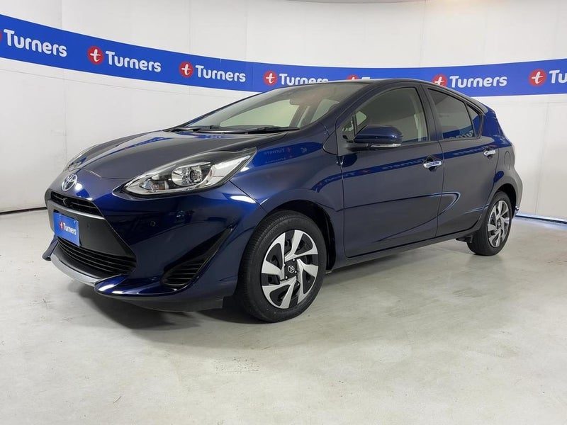 2020 Toyota Aqua, photo 3