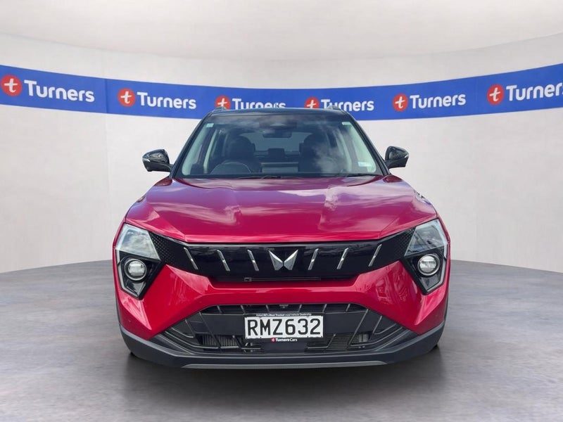 2025 Mahindra XUV 3XO AX7L, photo 2