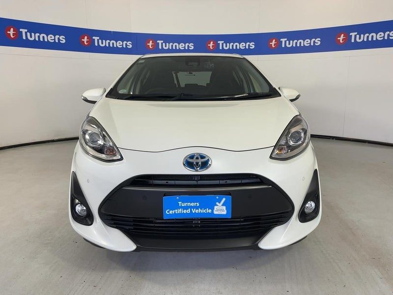 2019 Toyota Aqua, photo 2