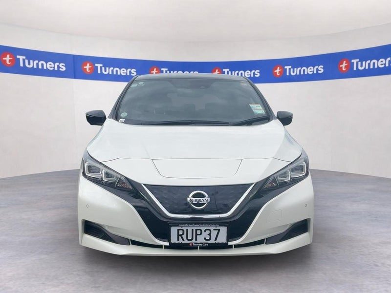 2021 Nissan Leaf, photo 2