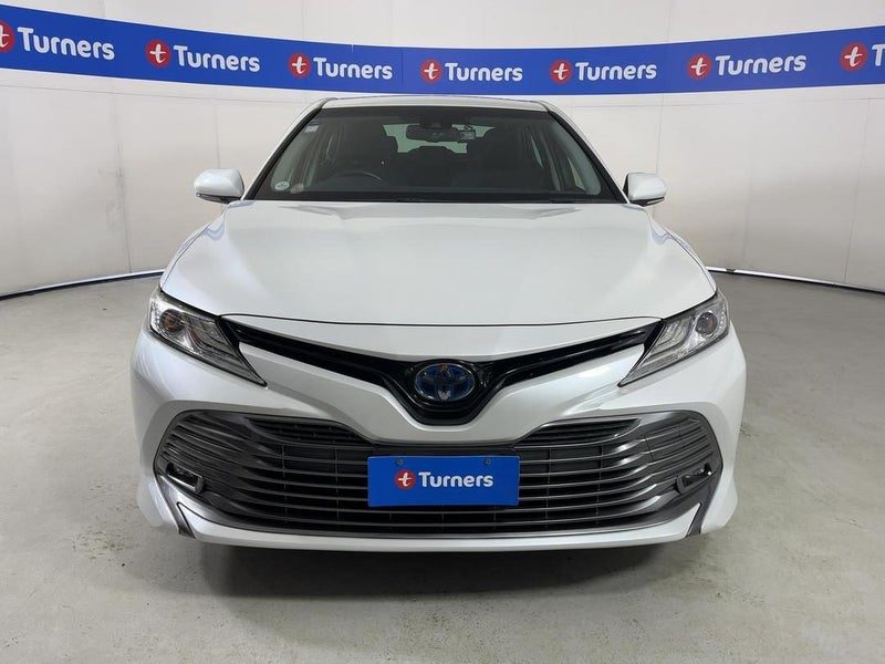 2017 Toyota Camry, photo 2