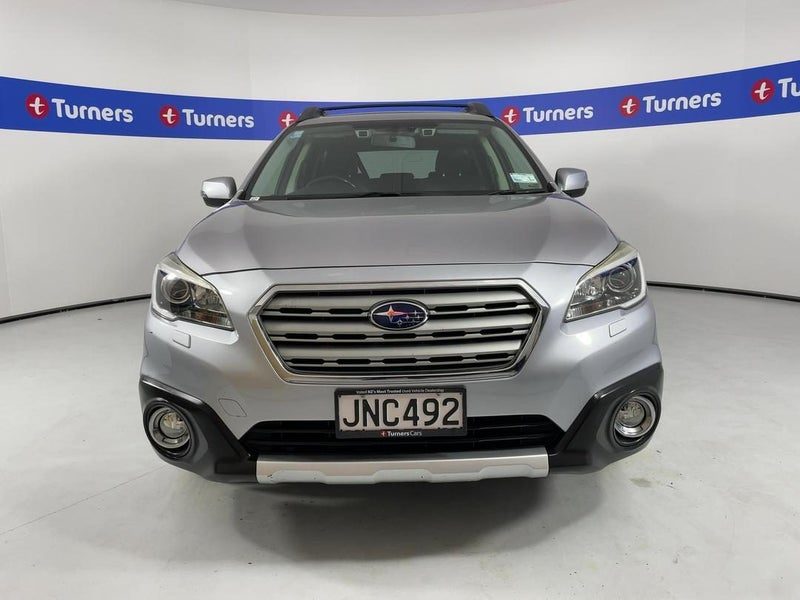 2015 Subaru Outback Premium, photo 2
