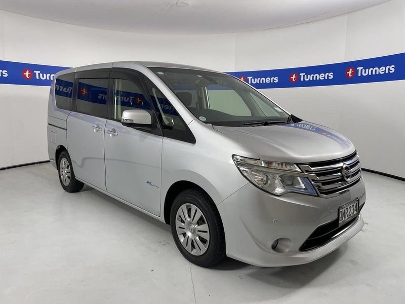 2015 Nissan Serena