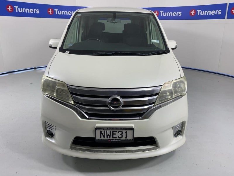 2011 Nissan Serena, photo 2