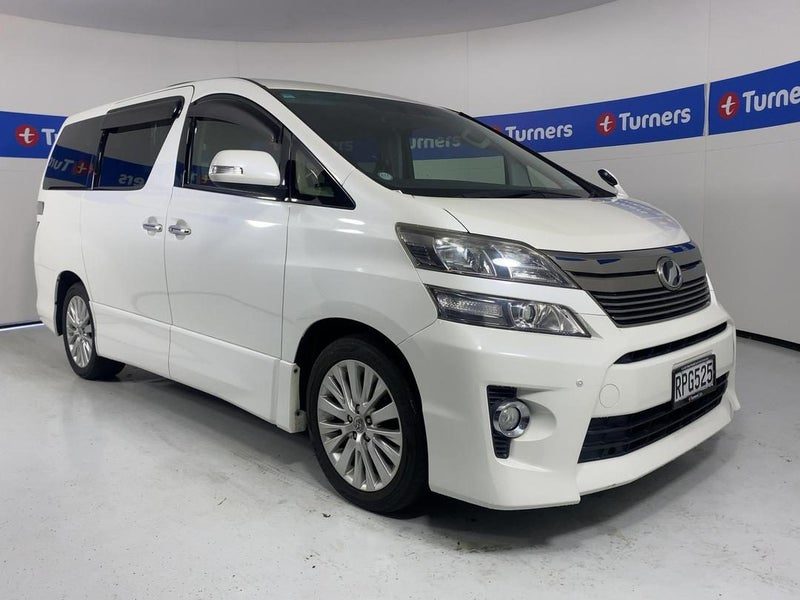2013 Toyota Alphard Vellfire