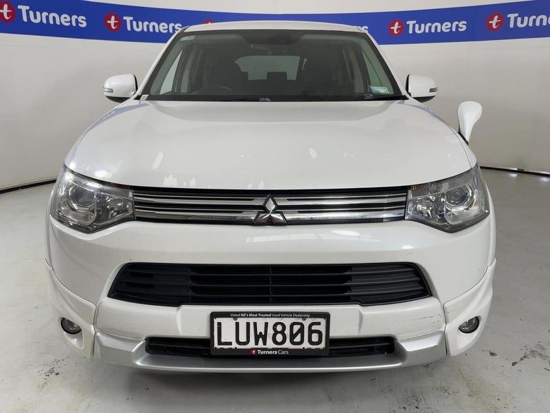 2012 Mitsubishi Outlander, photo 2