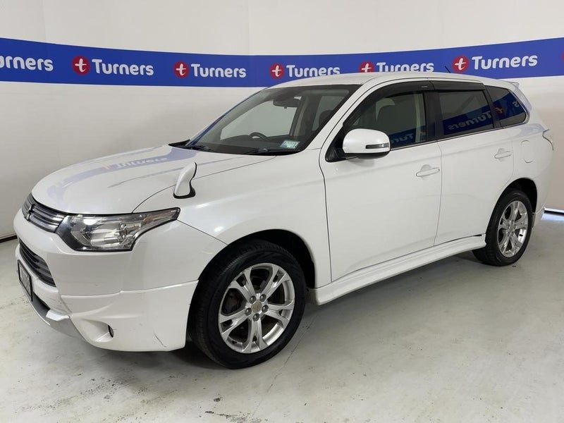 2012 Mitsubishi Outlander, photo 3