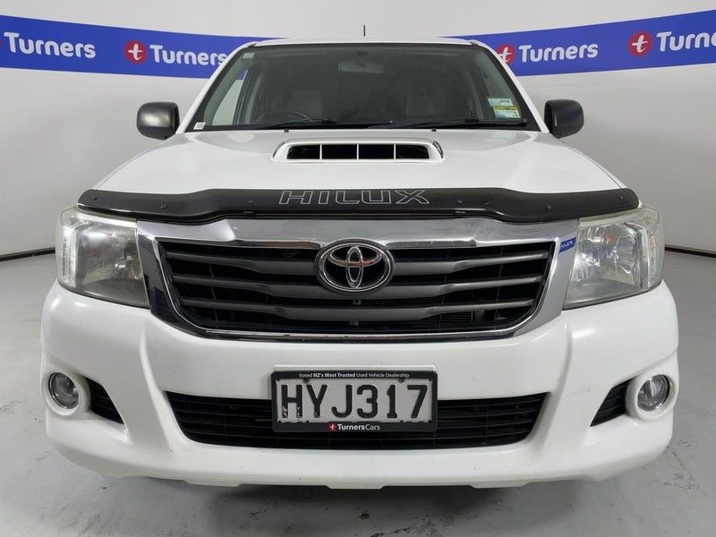 2015 Toyota Hilux TD DC 2WD, photo 2