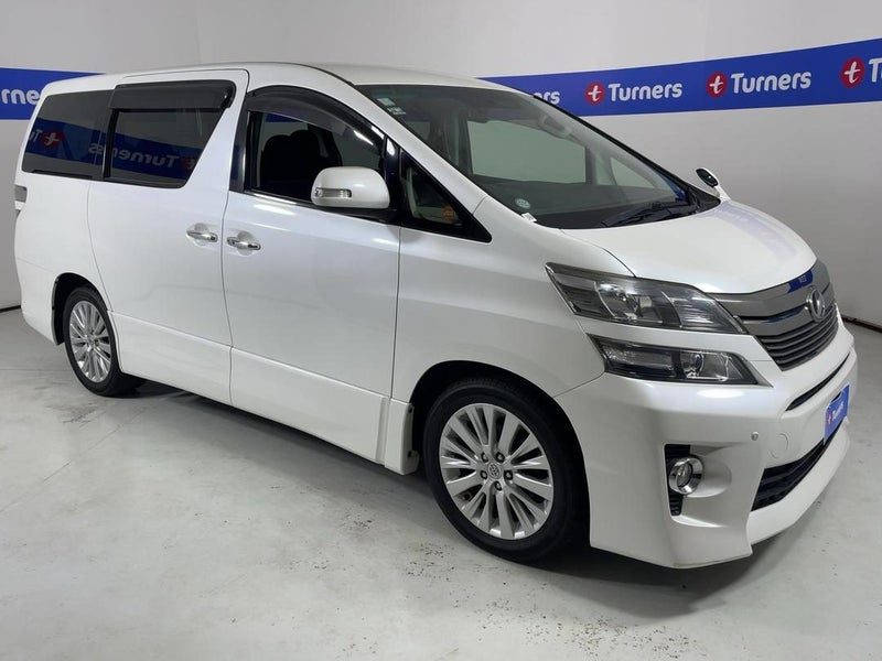 2013 Toyota Alphard Vellfire