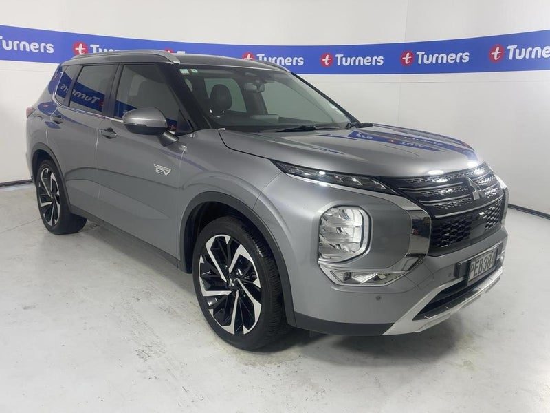 2022 Mitsubishi Outlander XLS