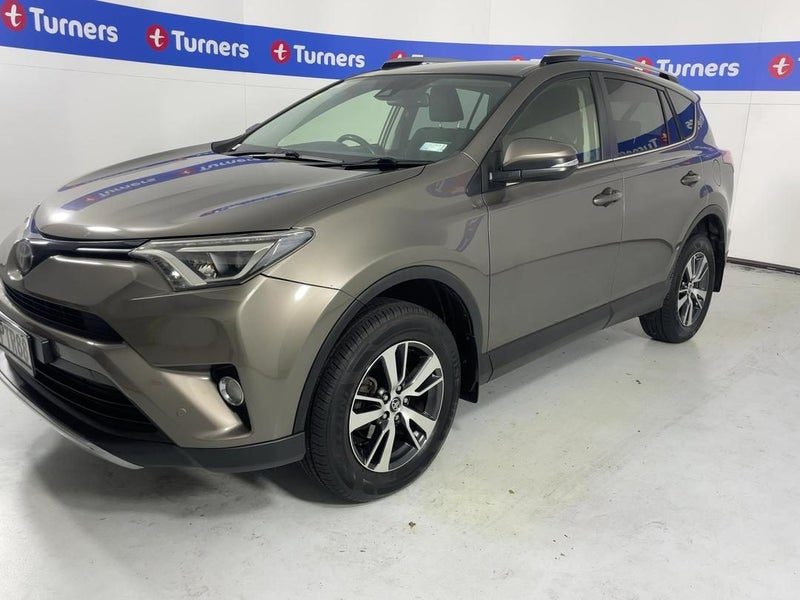 2018 Toyota RAV4 GXL SUV, photo 3