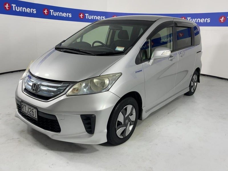 2012 Honda Freed Spike, photo 3