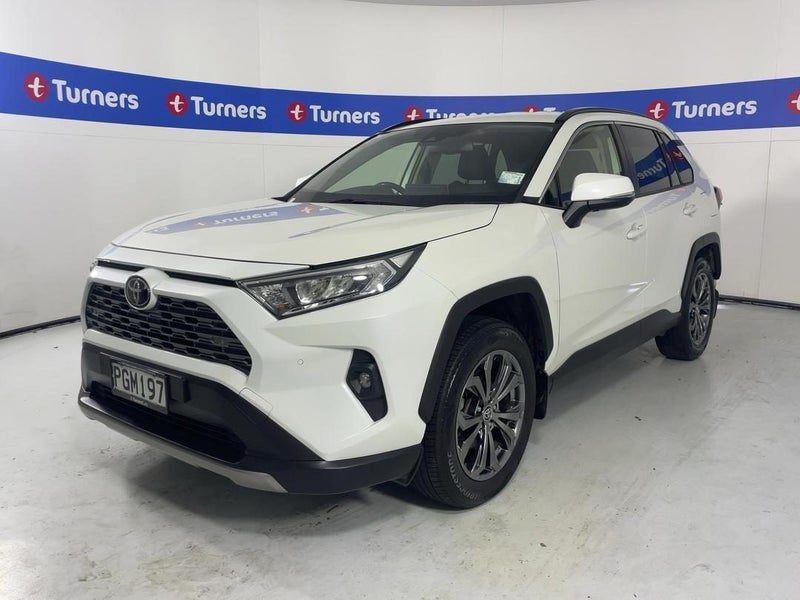 2022 Toyota RAV4 GXL, photo 3