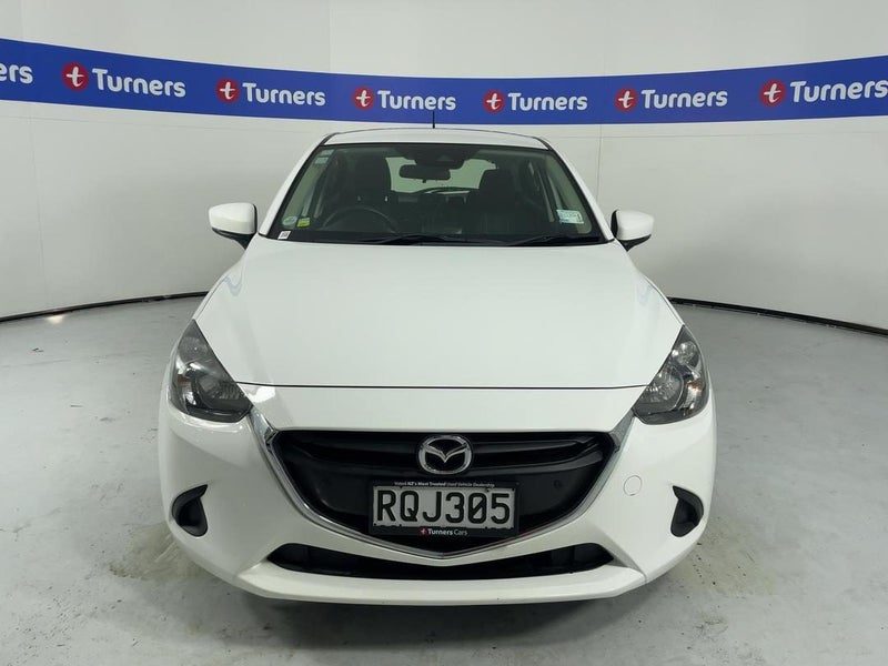 2018 Mazda Demio, photo 2