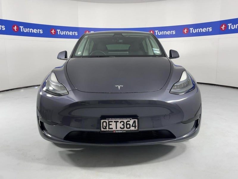 2023 Tesla Model Y Rear Wheel Drive, photo 2