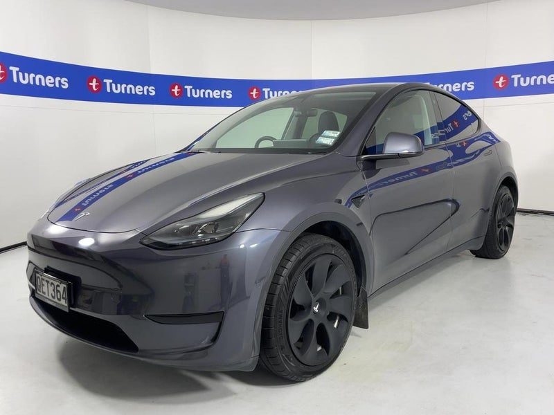 2023 Tesla Model Y Rear Wheel Drive, photo 3