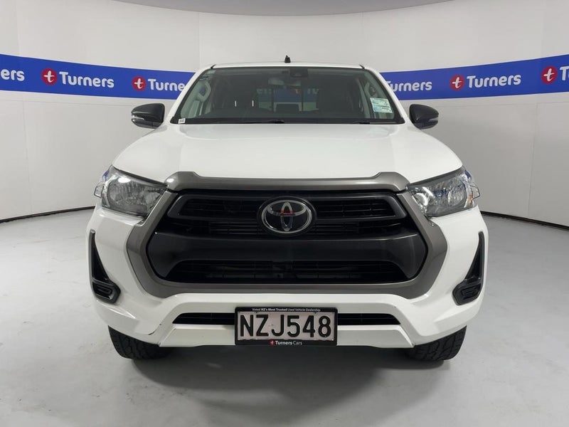 2022 Toyota Hilux SR TD DC 2WD, photo 2