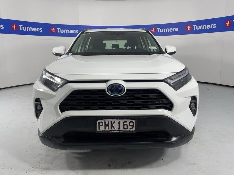 2022 Toyota RAV4 GX, photo 2