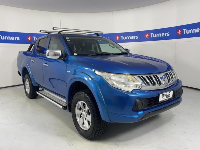 2015 Mitsubishi Triton D/CAB Glxr 2WD