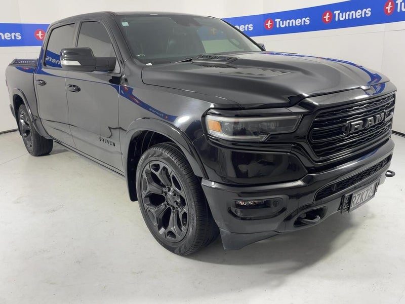 2022 Ram 1500 Limited STD Night 4WD