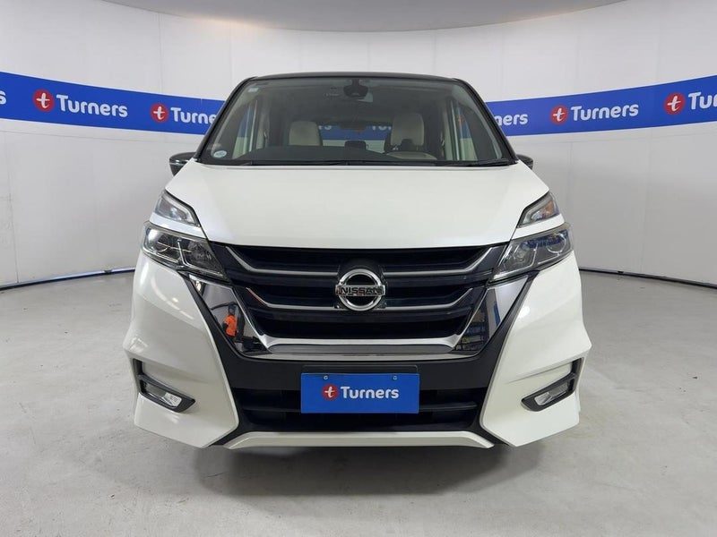2017 Nissan Serena, photo 2