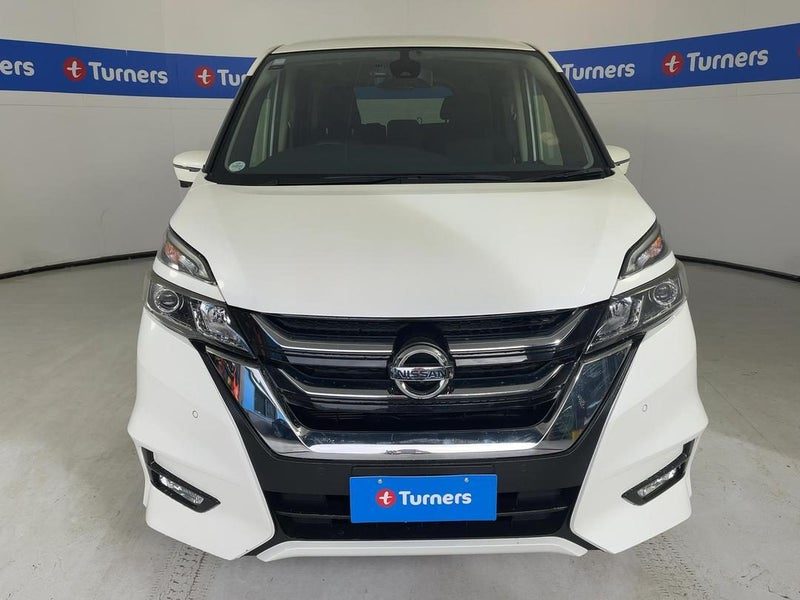 2018 Nissan Serena, photo 2