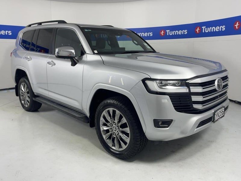 2024 Toyota Land Cruiser VX Limited