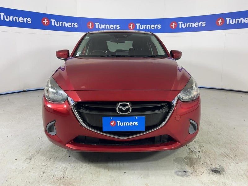 2015 Mazda Demio, photo 2