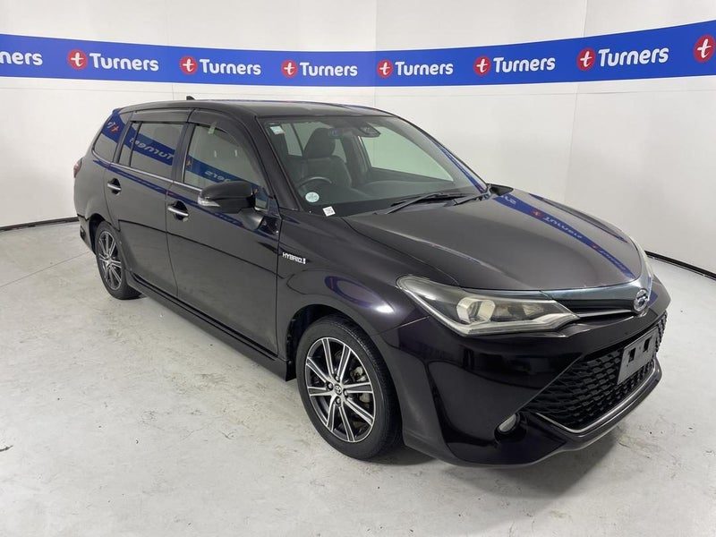 2015 Toyota Corolla Fielder Hybrid