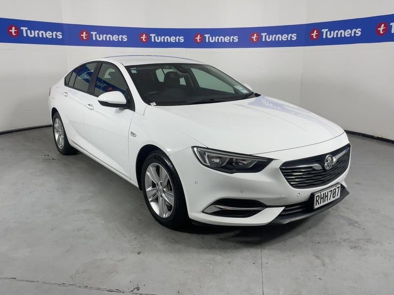 2019 Holden Commodore LT