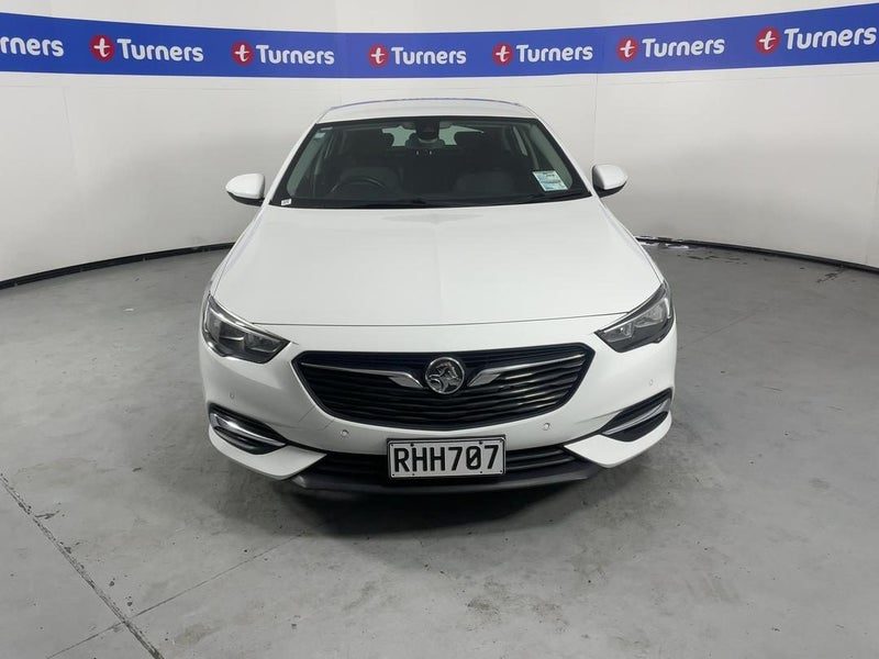 2019 Holden Commodore LT, photo 2