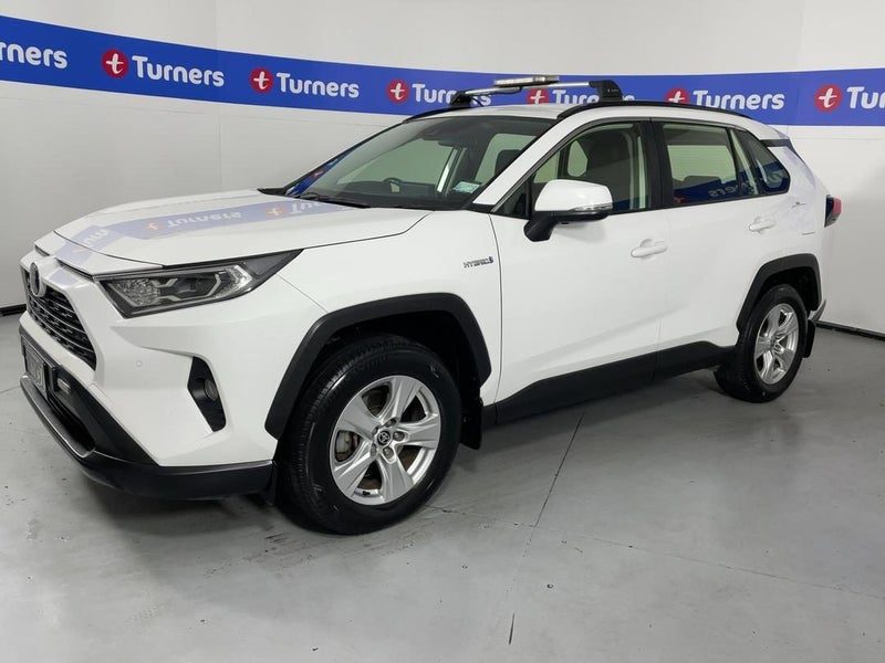 2021 Toyota RAV4 GX, photo 3