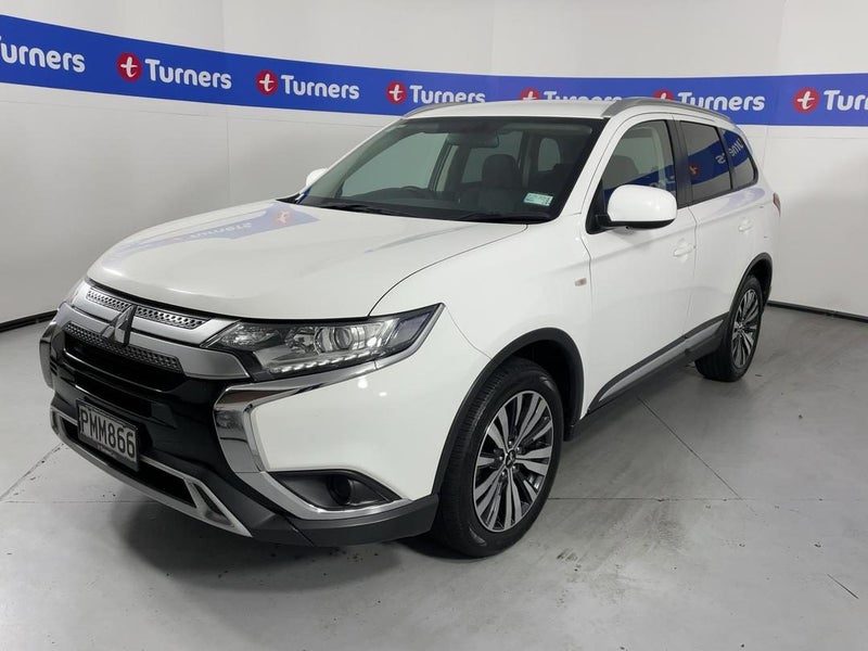 2022 Mitsubishi Outlander LS, photo 3