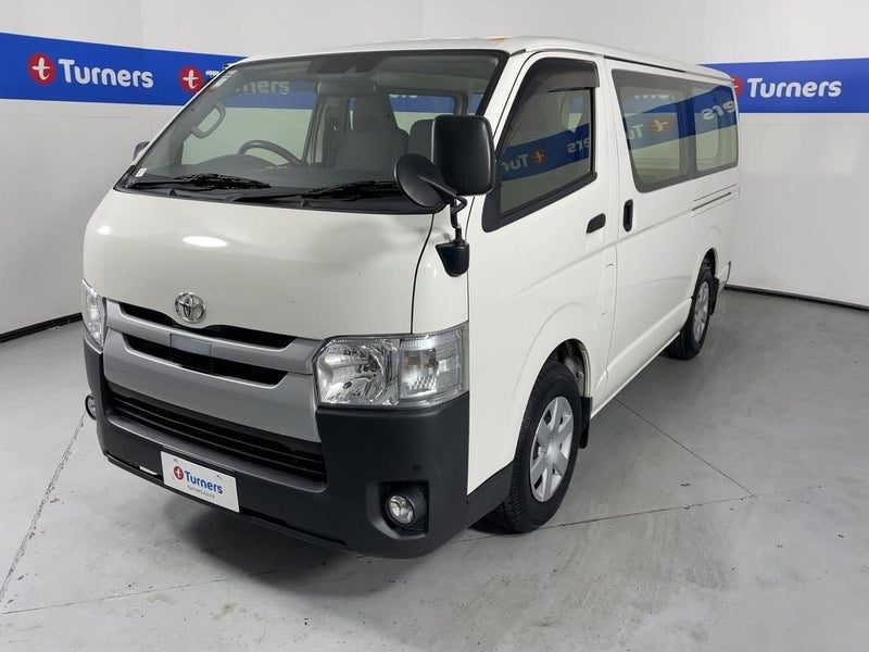 2018 Toyota Regius ACE, photo 3