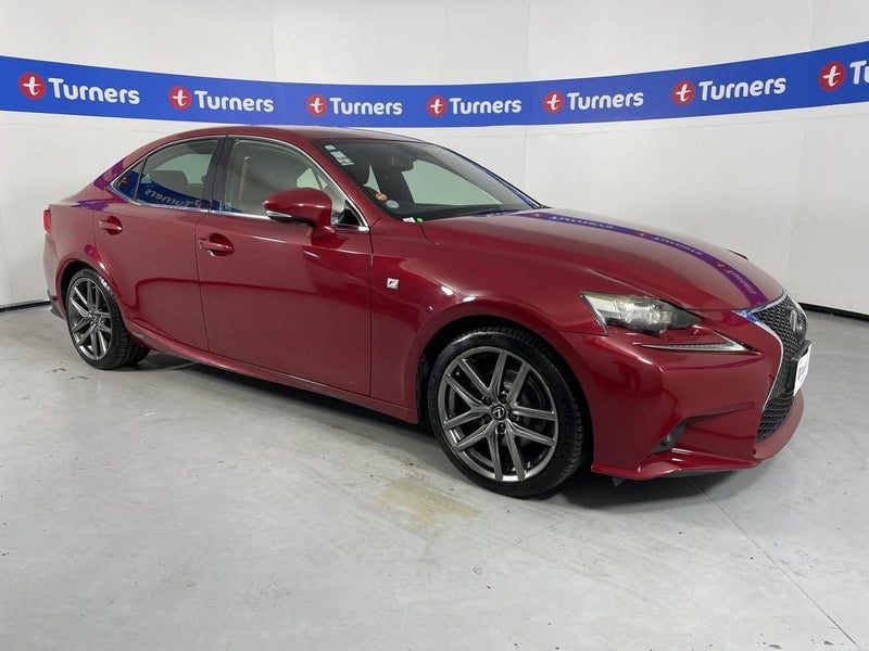 2013 Lexus IS 300h Hybrid F-Sport