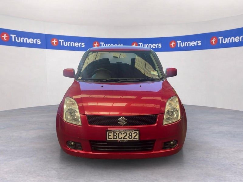 2005 Suzuki Swift, photo 2