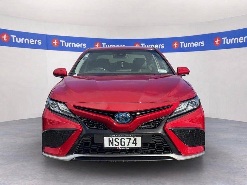 2021 Toyota Camry SX, photo 2