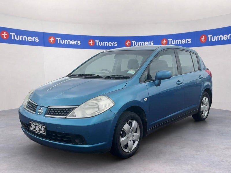2008 Nissan Tiida ST, photo 3