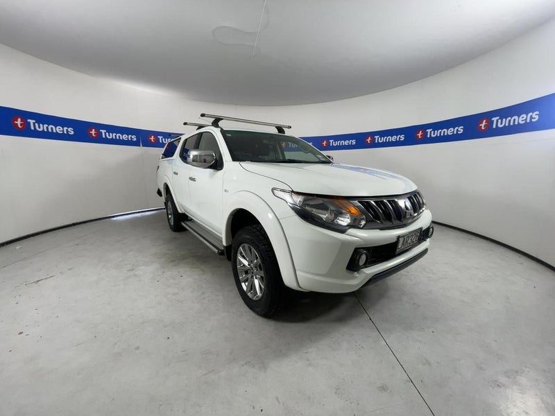 2017 Mitsubishi Triton D/CAB Glxr 2WD