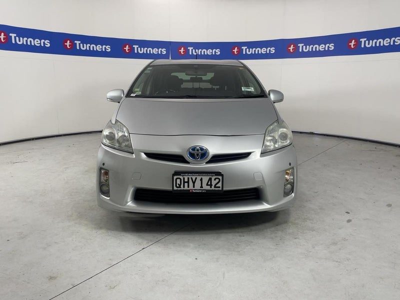 2010 Toyota Prius, photo 2