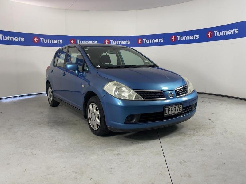 2006 Nissan Tiida ST