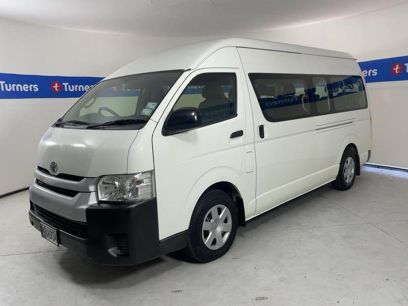 2016 Toyota Hiace Minibus TD, photo 3